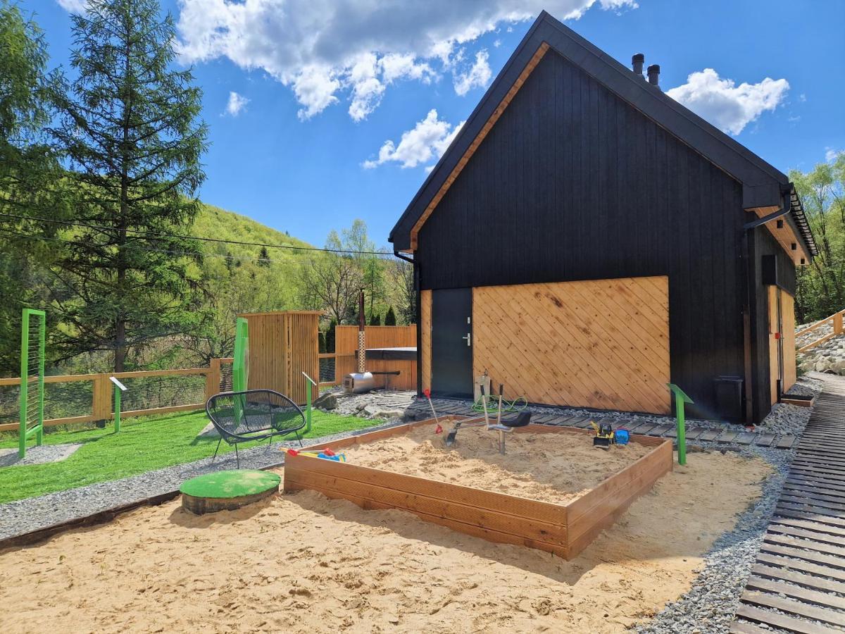 Projekt Swit - Domki Z Prywatna Jacuzzi I Sauna Żywiec エクステリア 写真