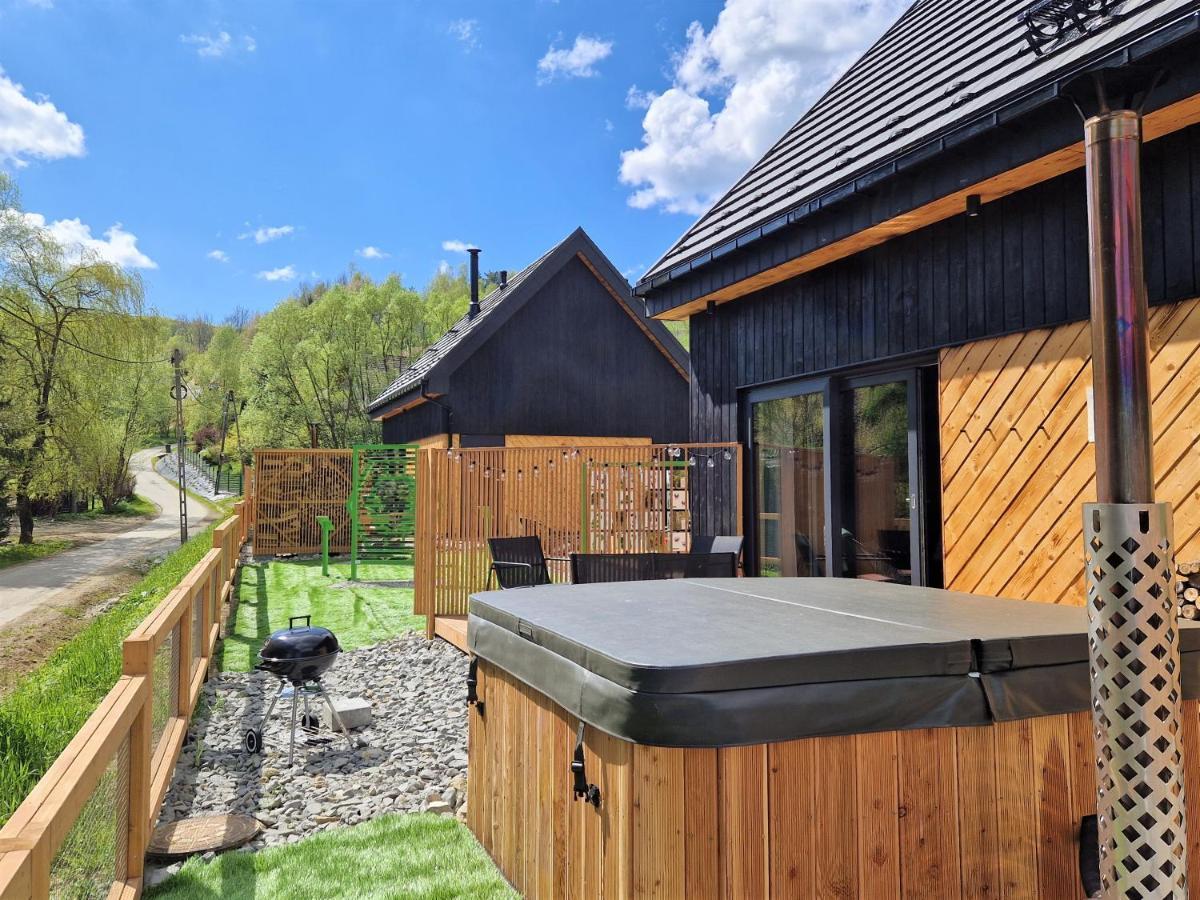 Projekt Swit - Domki Z Prywatna Jacuzzi I Sauna Żywiec エクステリア 写真
